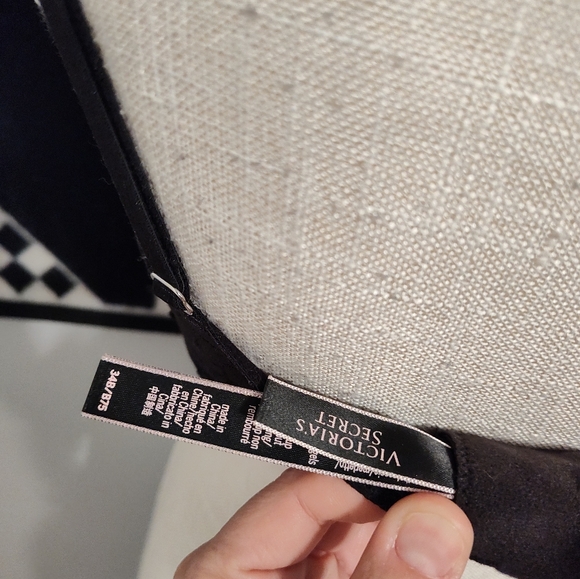 🖤 EUC Victoria's Secret Dream Angels Push Up W/O Padding Unlined Plunge Bra, 34 - Picture 16 of 16